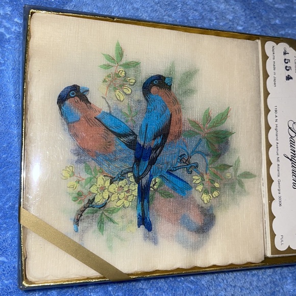 Vintage 1970’s Baumgarten’s Rice Paper Silk Cocktail Napkins. Qty. (36). - Picture 3 of 5